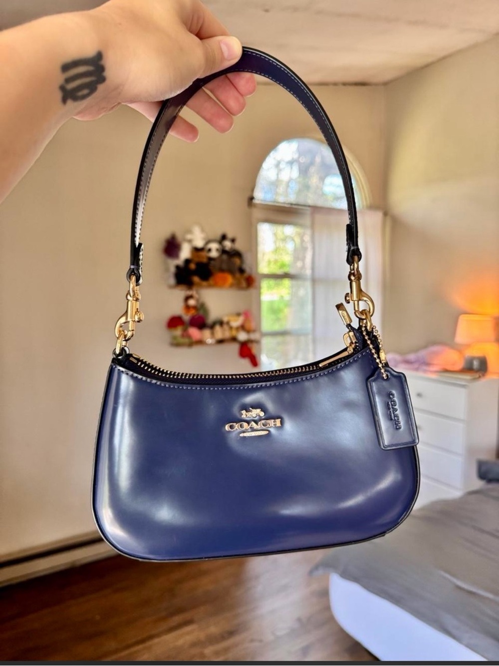 Coach Navy and Black Leather Shoulder Bag with Gold Hardware